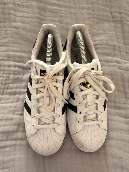 adidas Shoes - Adidas Superstar - Size 7.5